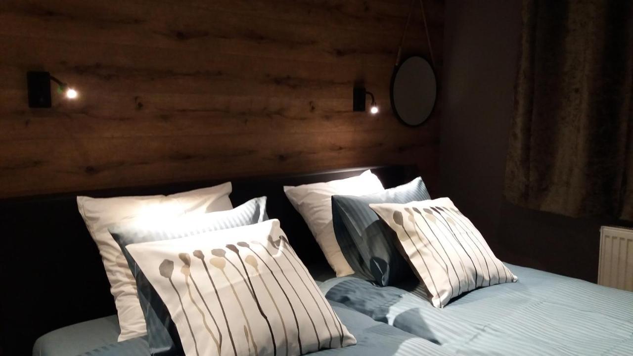 "Un Matin Au Jardin" Bed & Breakfast Франкоршан Екстериор снимка