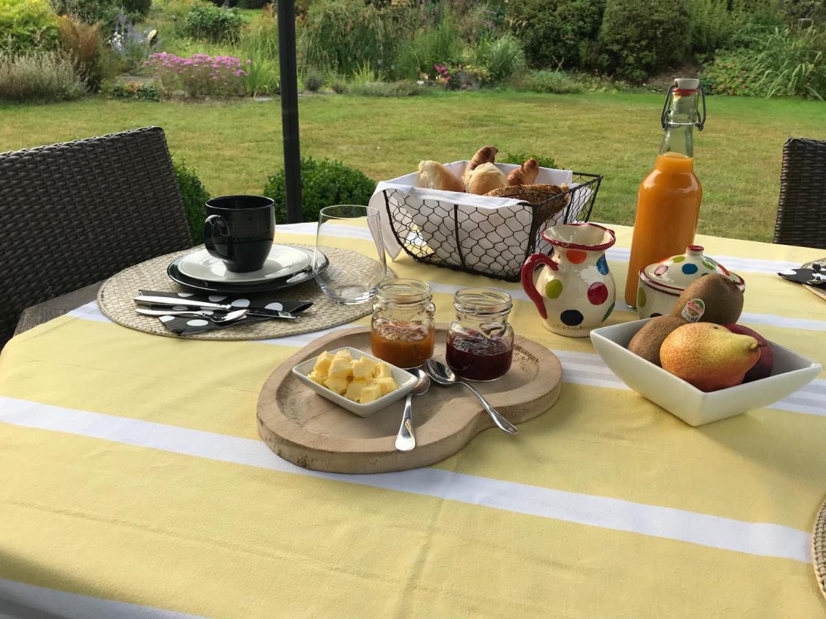 "Un Matin Au Jardin" Bed & Breakfast Франкоршан Екстериор снимка